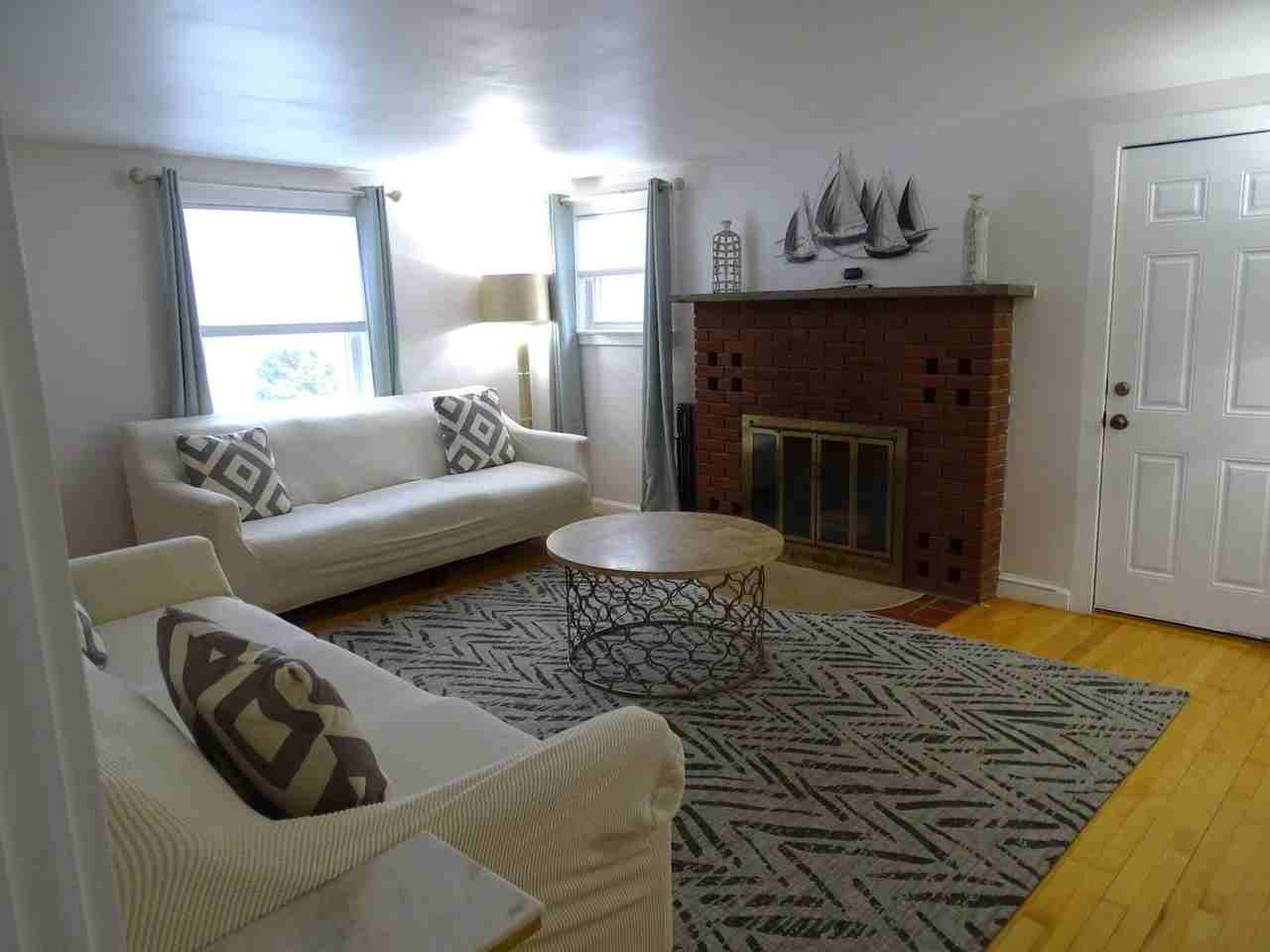 253 Main Street - Photo 5 of 112