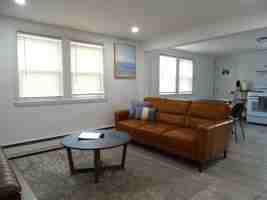 featured image of 18 Pleasant St