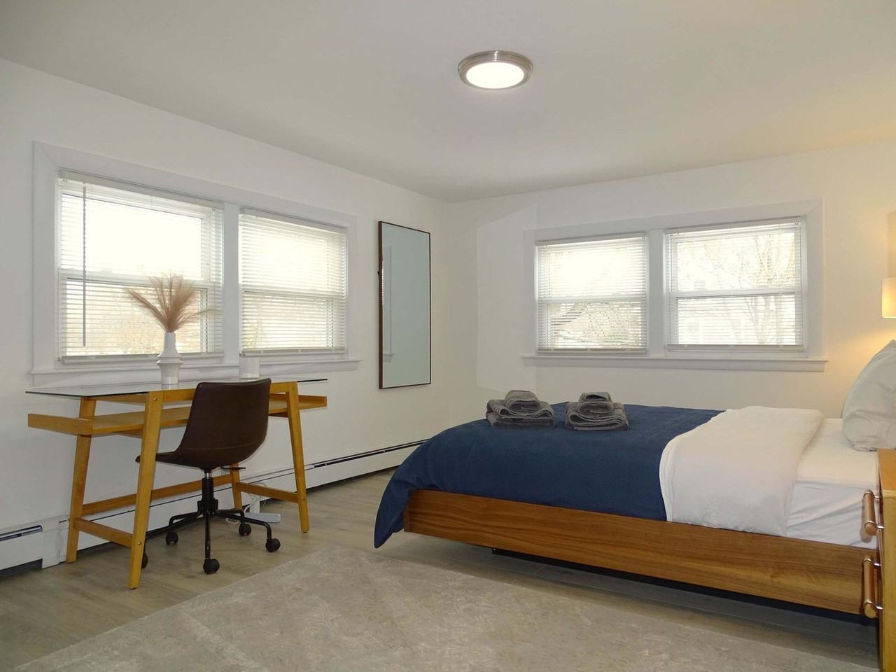 18 Pleasant St #1271275P - Photo 6 of 22