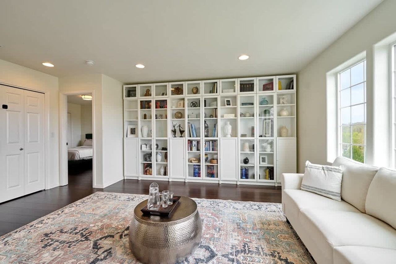 1796 Northwest Wallace Road #1271944P - Photo 3 of 50