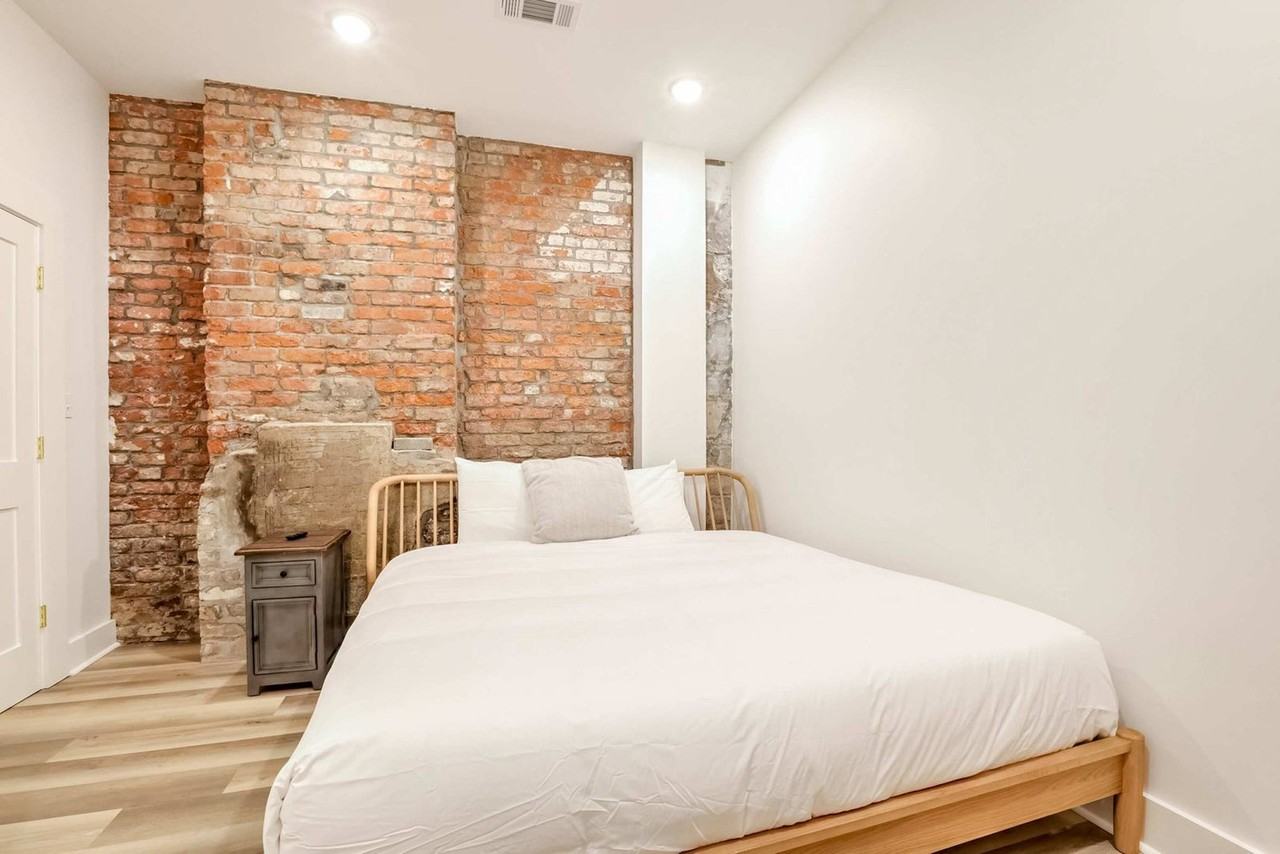 1050 Annunciation Street - Photo 6 of 16