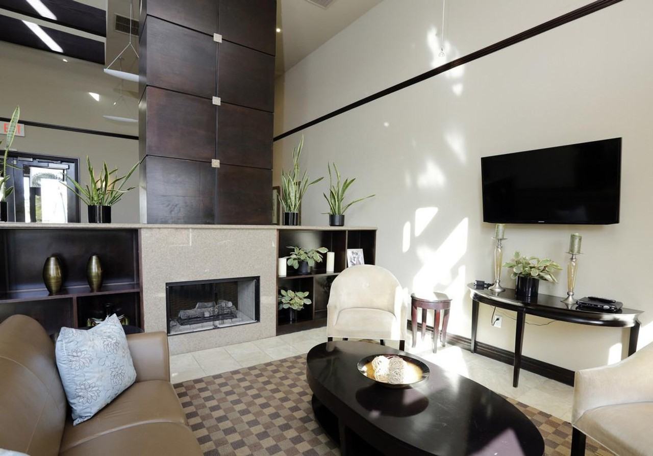 8775 Costa Verde Blvd #1280678P - Photo 2 of 11