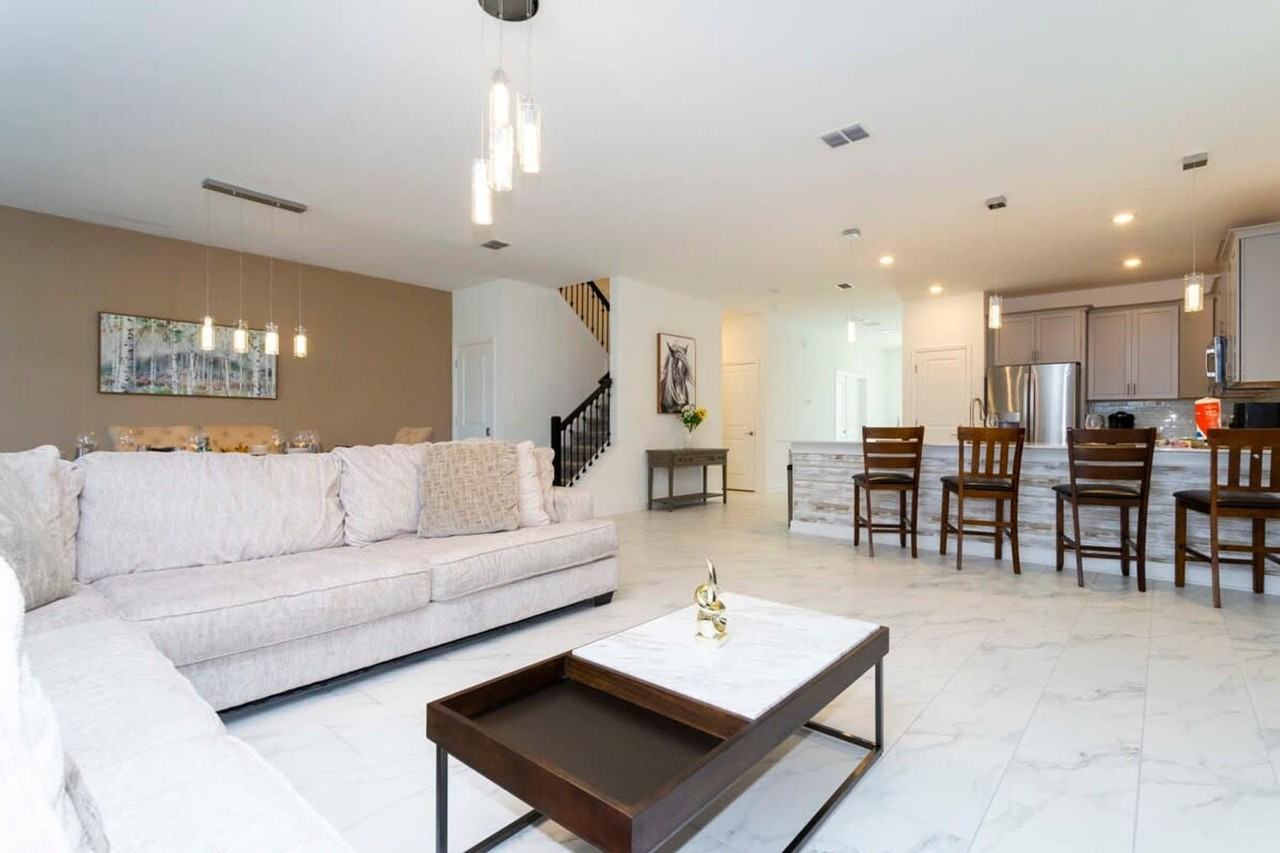 9202 Sommerset Hills Dr #1280770P - Photo 4 of 50