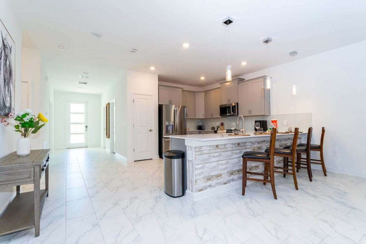 9202 Sommerset Hills Dr #1280770P - Photo 7 of 50