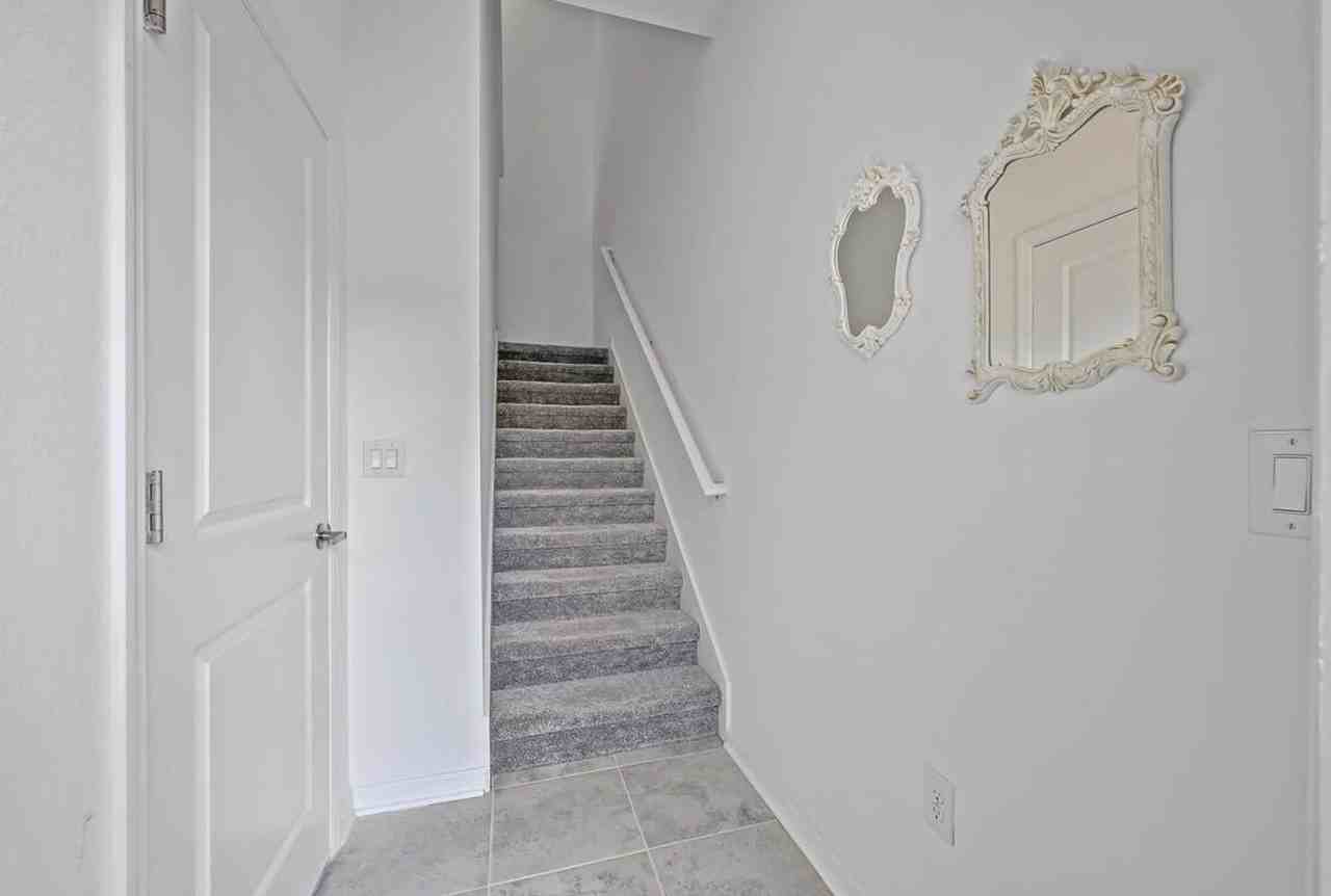 1053 Splash Shot Place #1280776P - Photo 3 of 43