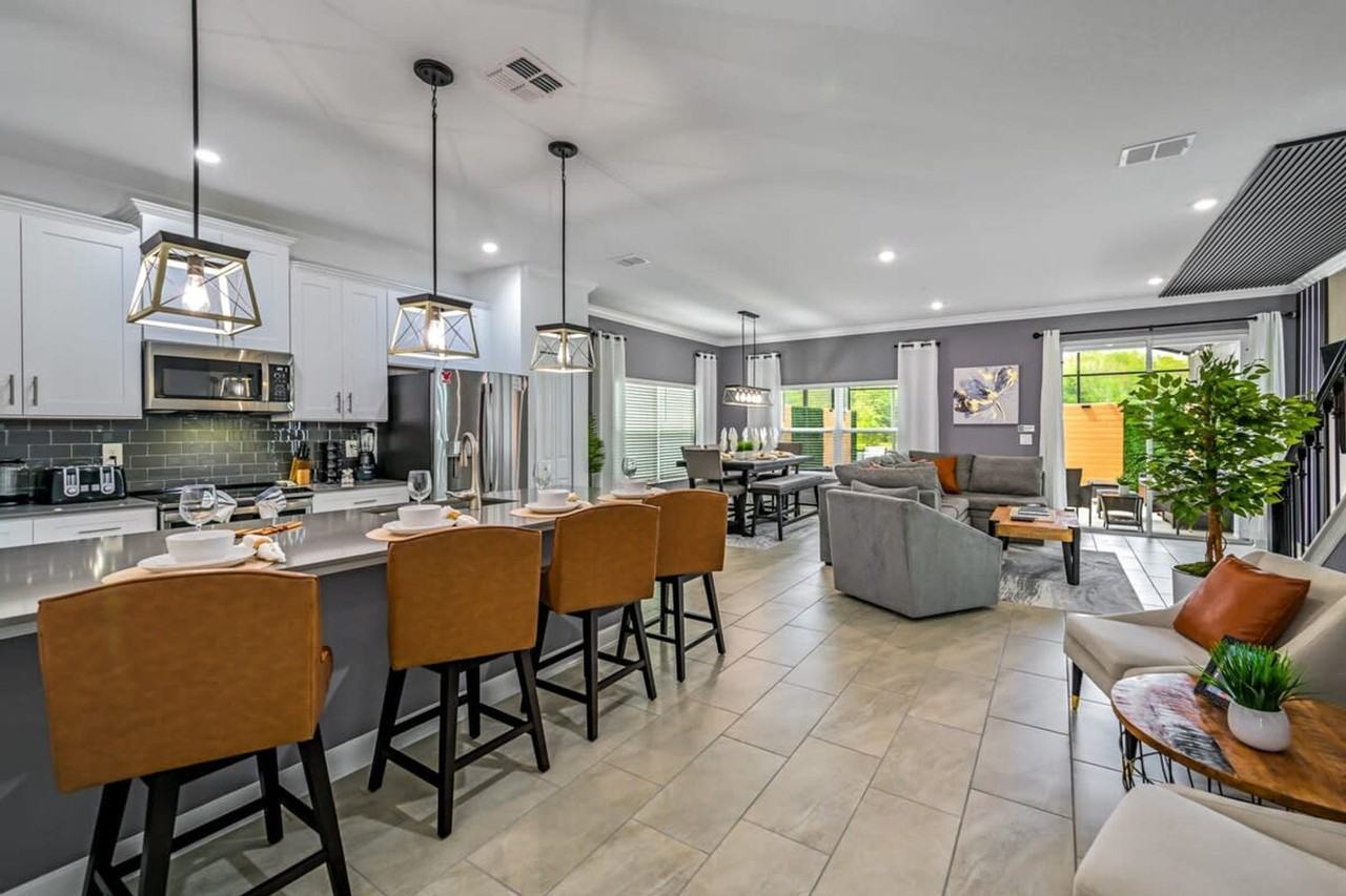 4322 Scene Lane #1280789P - Photo 4 of 50