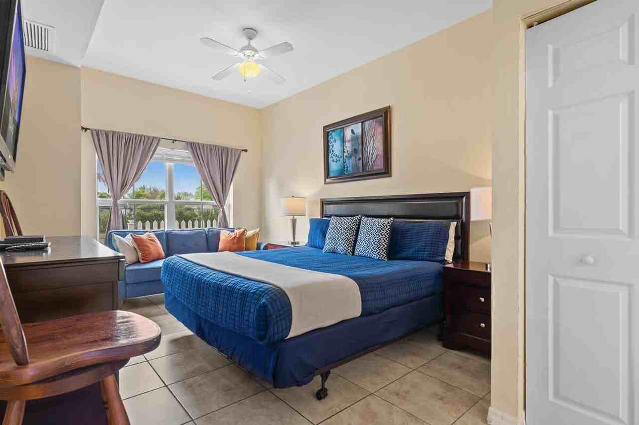 2610 Lodi Cir #1280933P - Photo 4 of 47