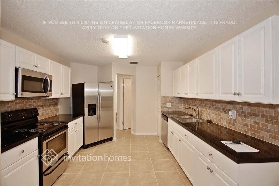 13857 Sw 103rd Ln - Photo 7 of 17