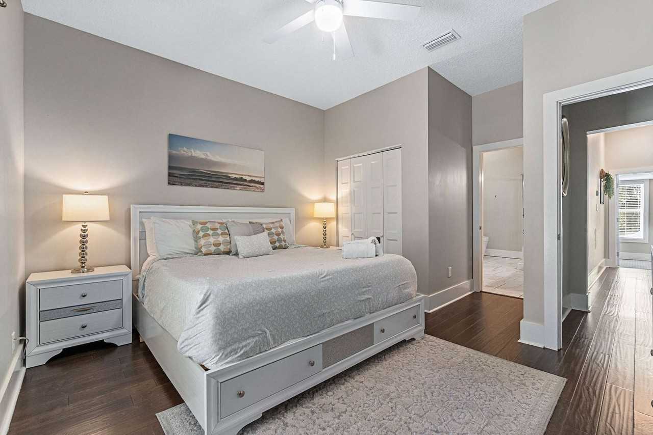 76 Sanford Street #1281941P - Photo 6 of 45