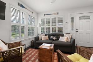 featured image of 36 Weeden St