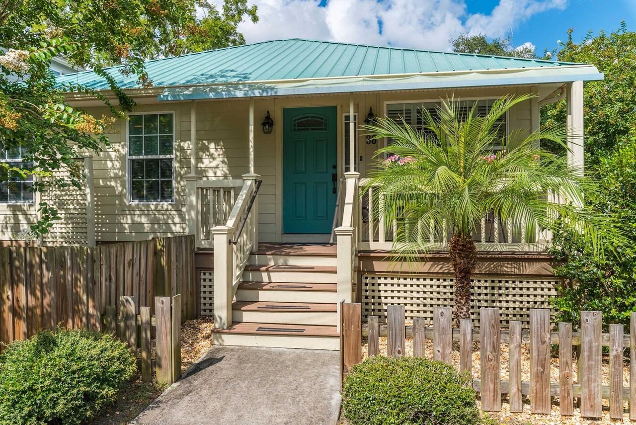 36 Weeden Street #1281973P - Photo 3 of 24