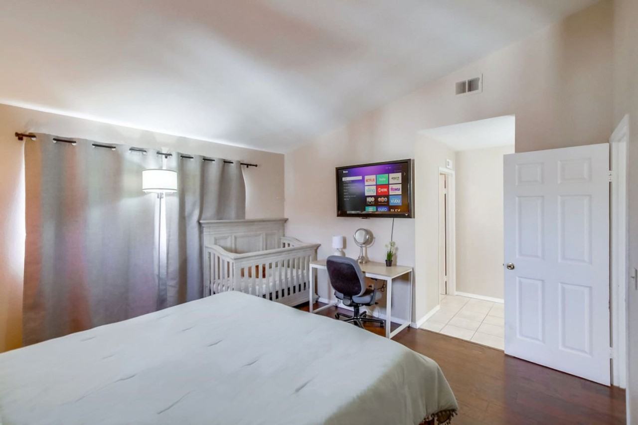 6434 Bullock Dr #1283118P - Photo 7 of 31