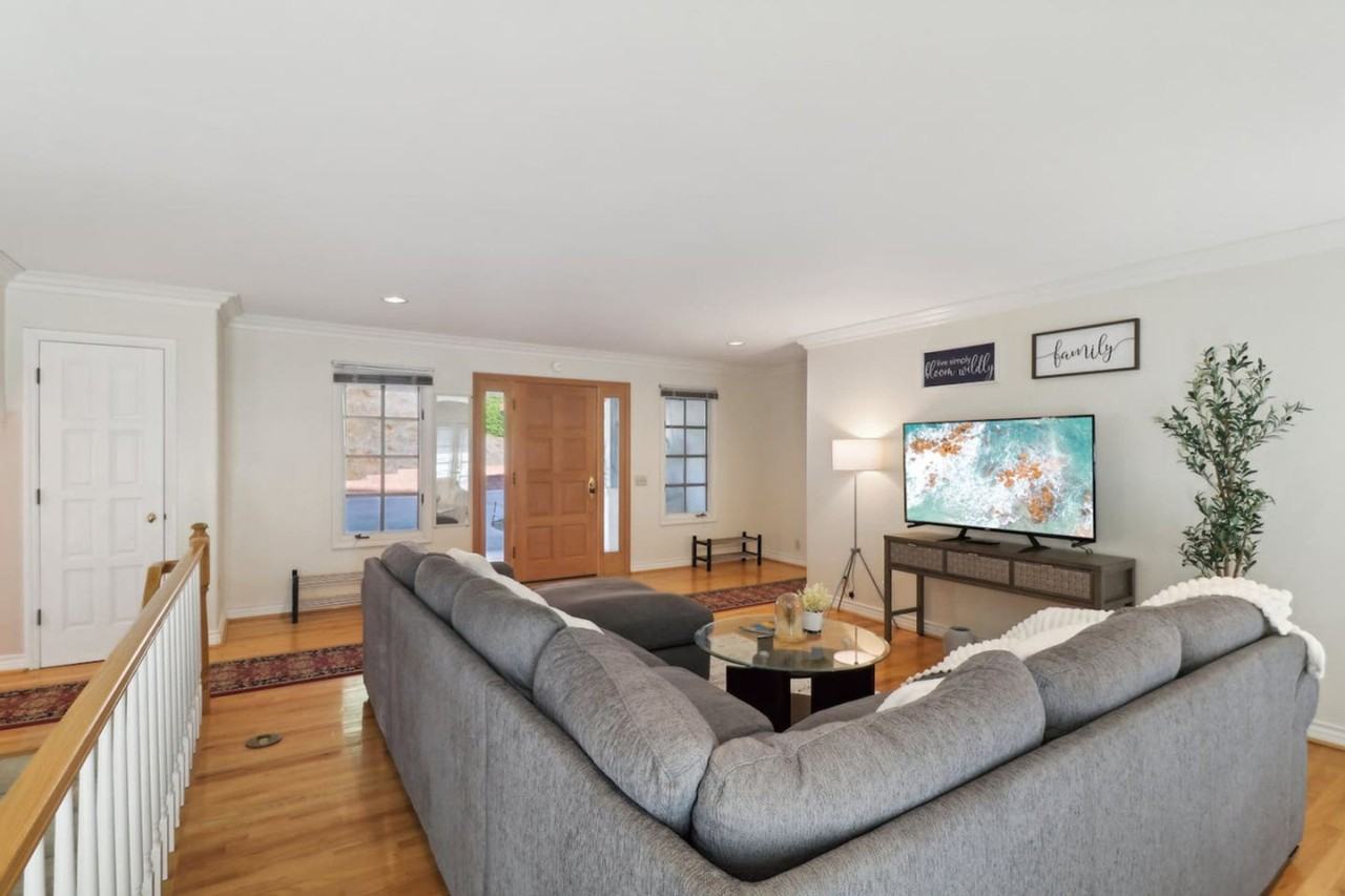 3724 Evergreen Ct #1283126P - Photo 2 of 50