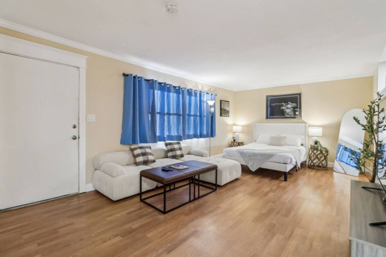 609 Carlsbad Street - Photo 2 of 52