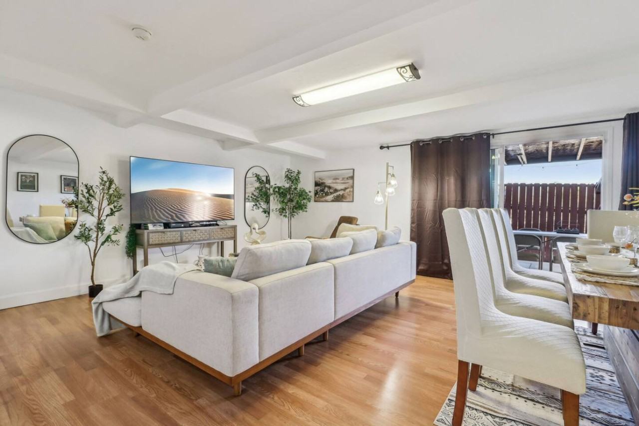 609 Carlsbad Street - Photo 3 of 52