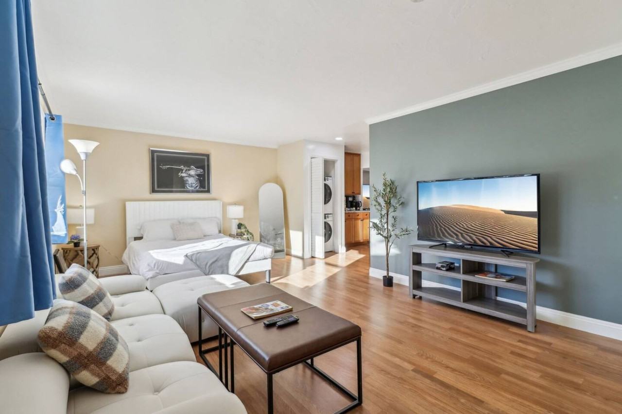 609 Carlsbad Street - Photo 6 of 52