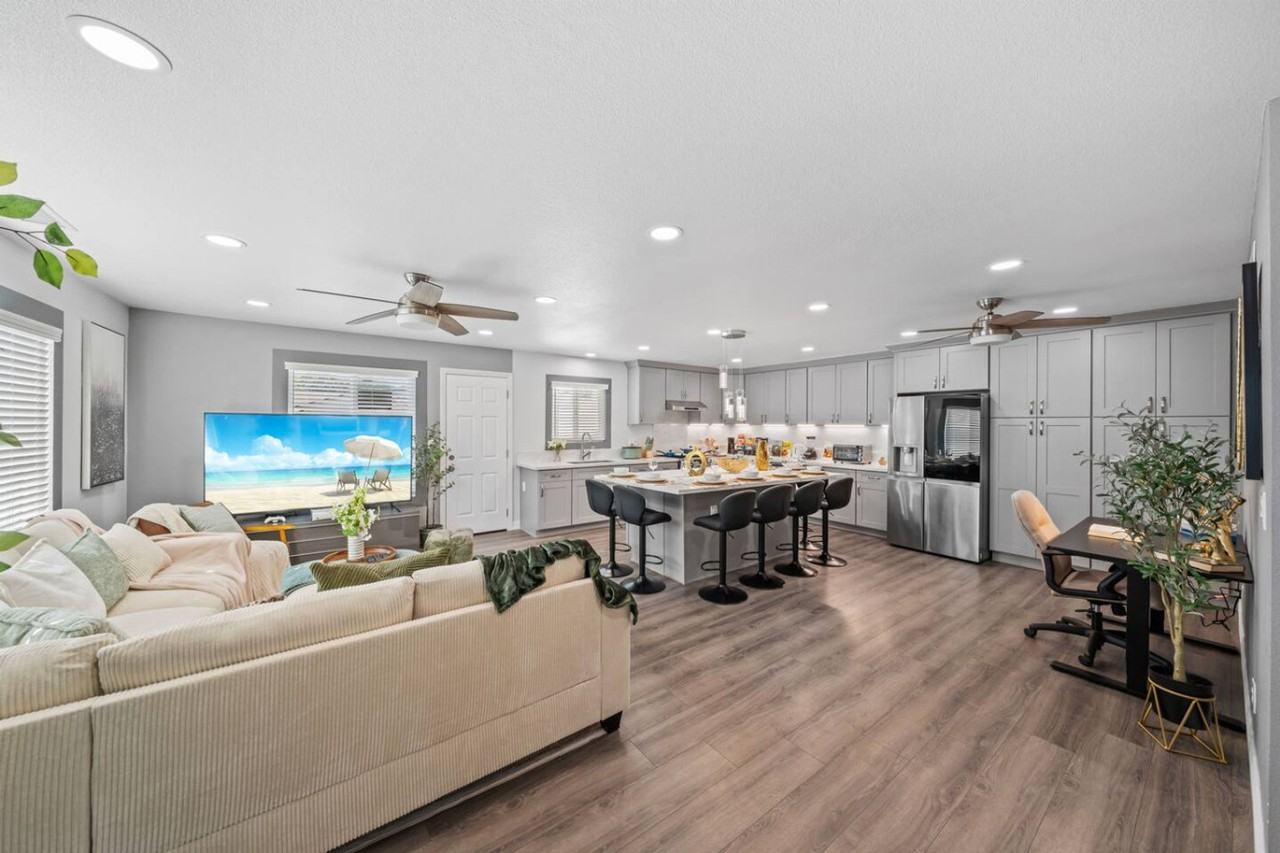 10983 Parkdale Ave #1283139P - Photo 2 of 33