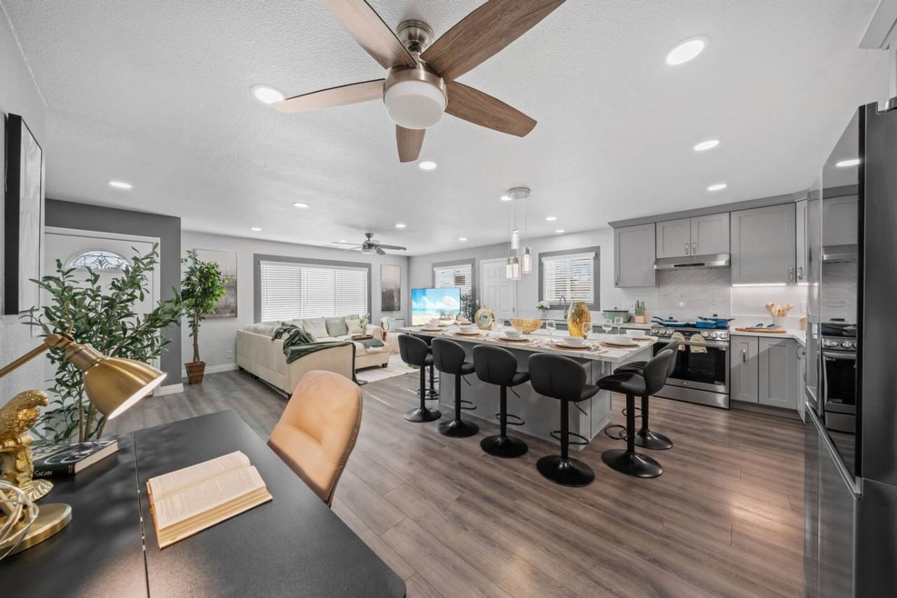 10983 Parkdale Ave #1283139P - Photo 4 of 33