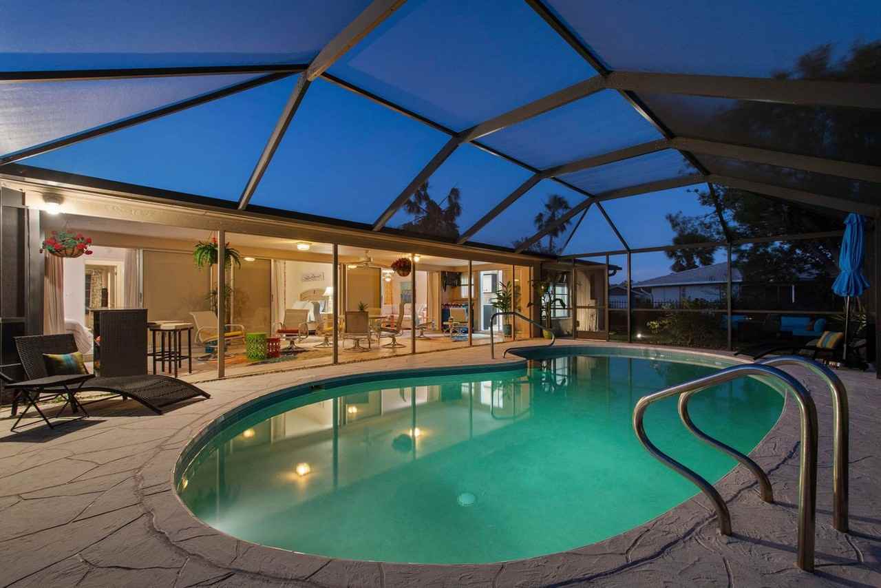 7423 Dickens Dr #1284302P - Photo 5 of 47