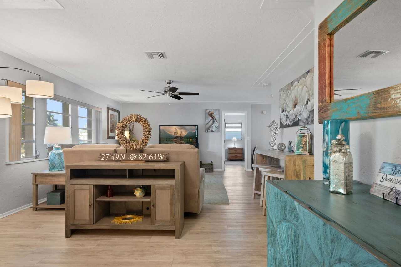 7307 11th Ave W #1284307P - Photo 6 of 35