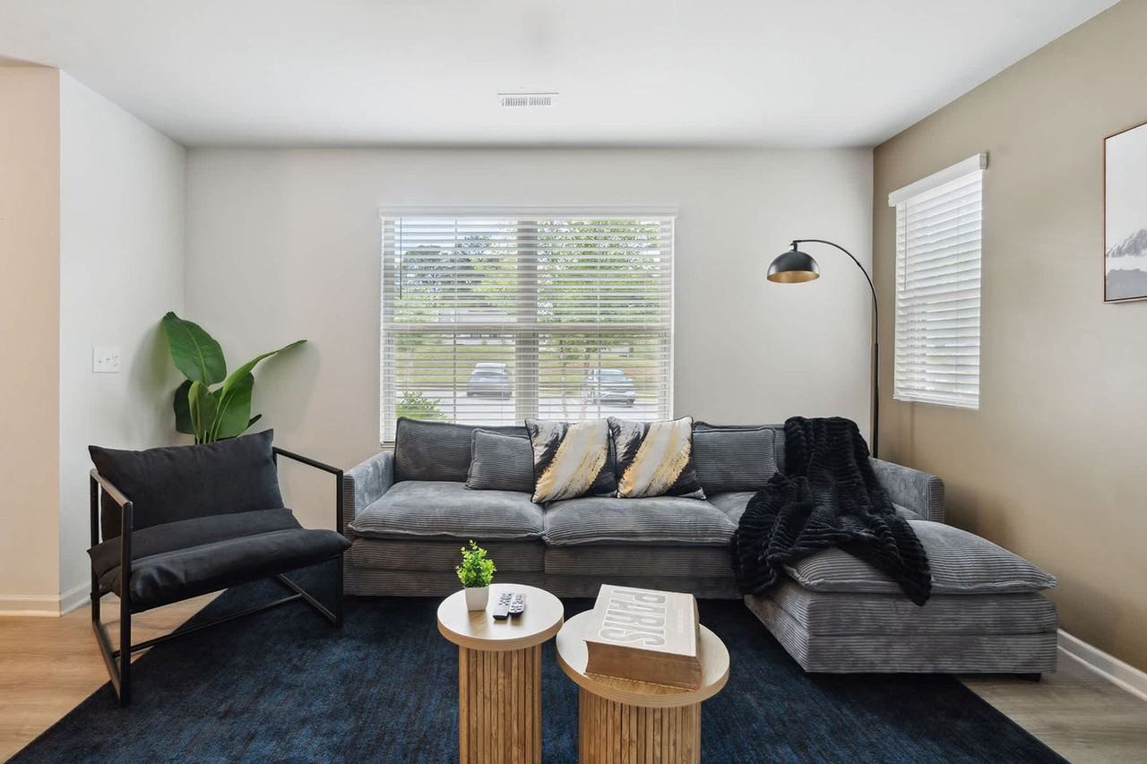 227 Socket St #1284662P - Photo 2 of 24