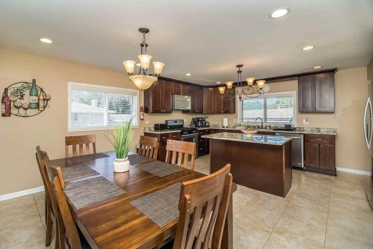 18328 Ashland Ave #1285049P - Photo 5 of 23