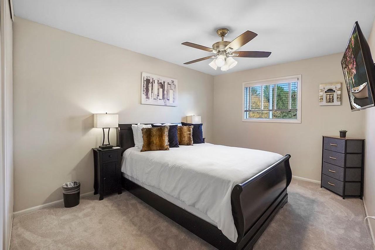 346 Weatherford Circle #1285058P - Photo 2 of 24