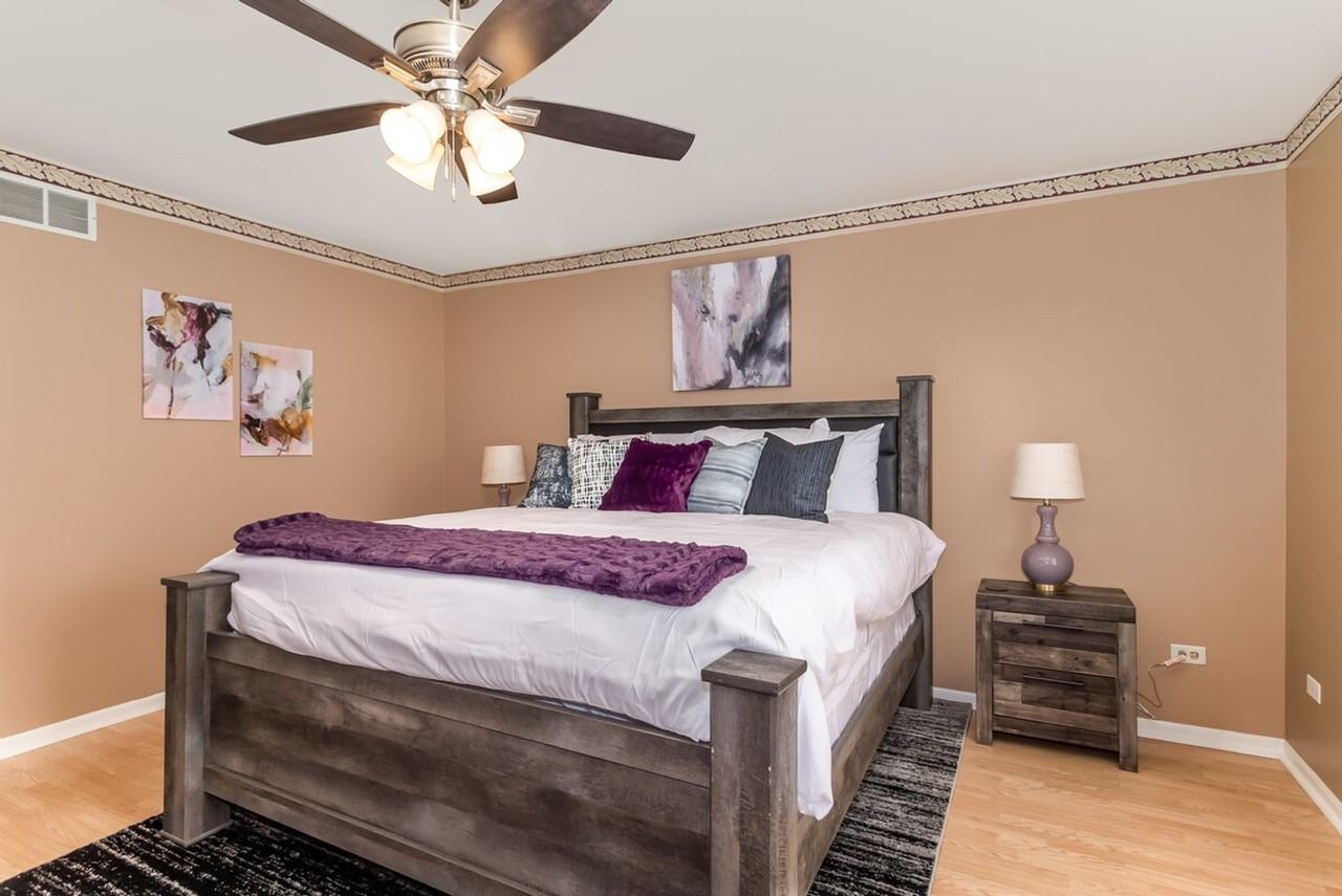 6907 Manchester Drive #1285070P - Photo 4 of 22