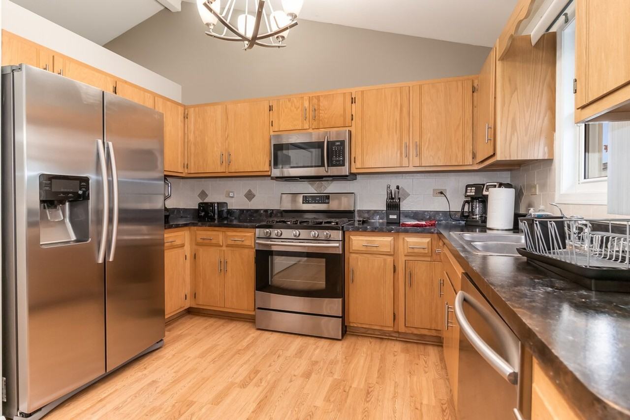 6907 Manchester Drive #1285070P - Photo 6 of 22