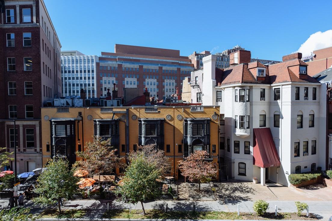 1325 18th St Nw #403