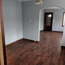 712 Leslie St - Photo 1 of 1