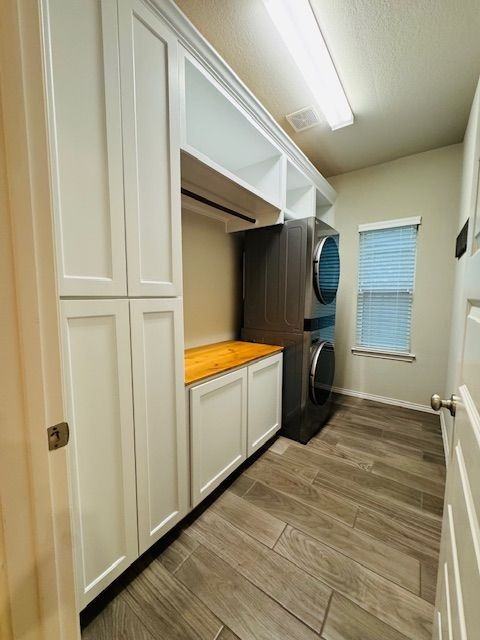 217 N Carson Cub Ct - Photo 2 of 8