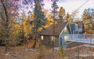 featured image of 2418 Fir Dr