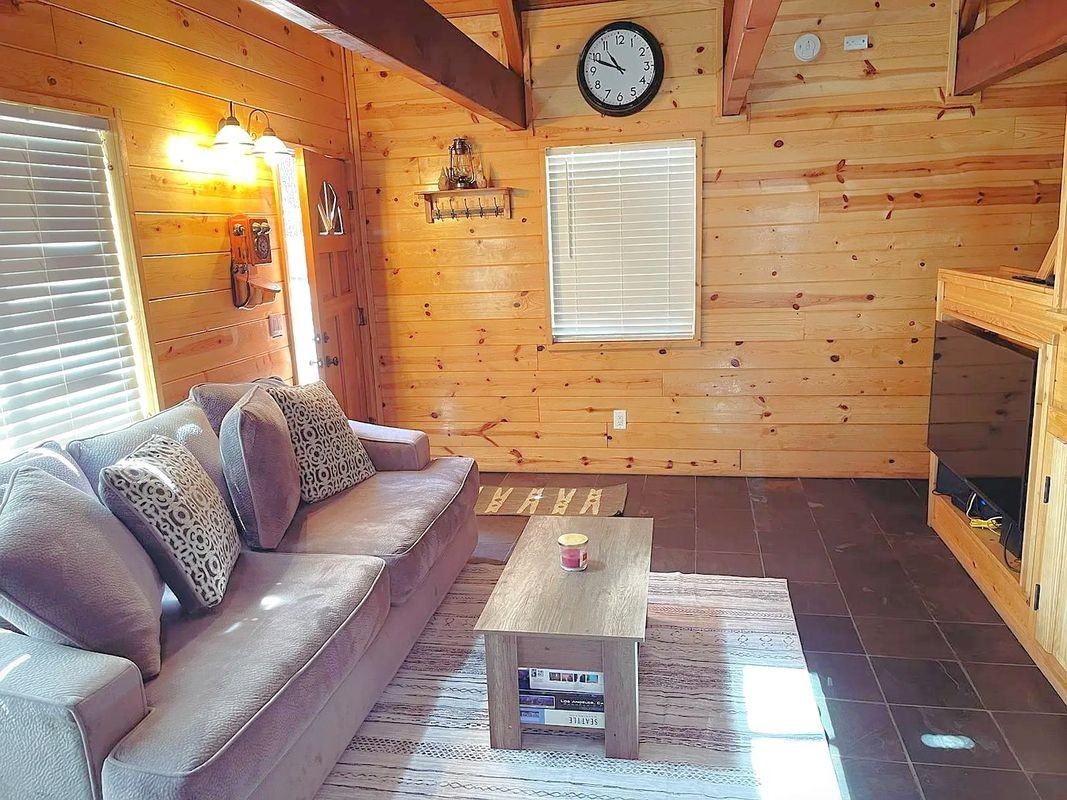 2418 Fir Dr - Photo 5 of 20