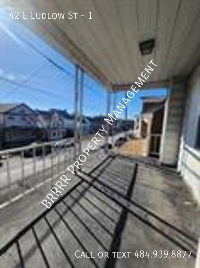 42 E Ludlow St #1 - Photo 7 of 12