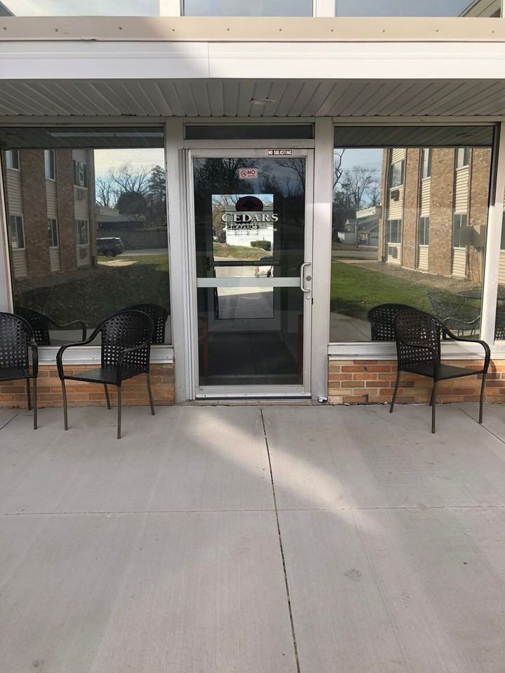 Cedars - Photo 2 of 14