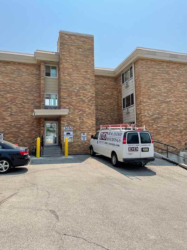 Cedars - Photo 5 of 14