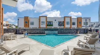 2901 Ne Inner Loop #A3-5 - Photo 1 of 1