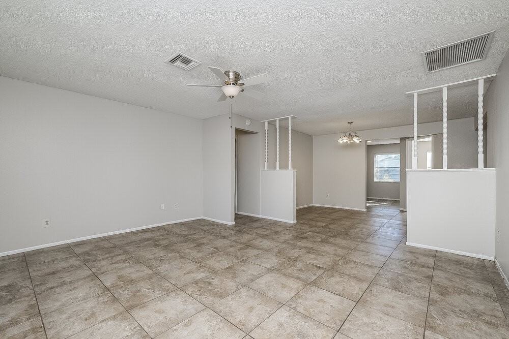 16328 Caribbean Ct - Photo 3 of 16