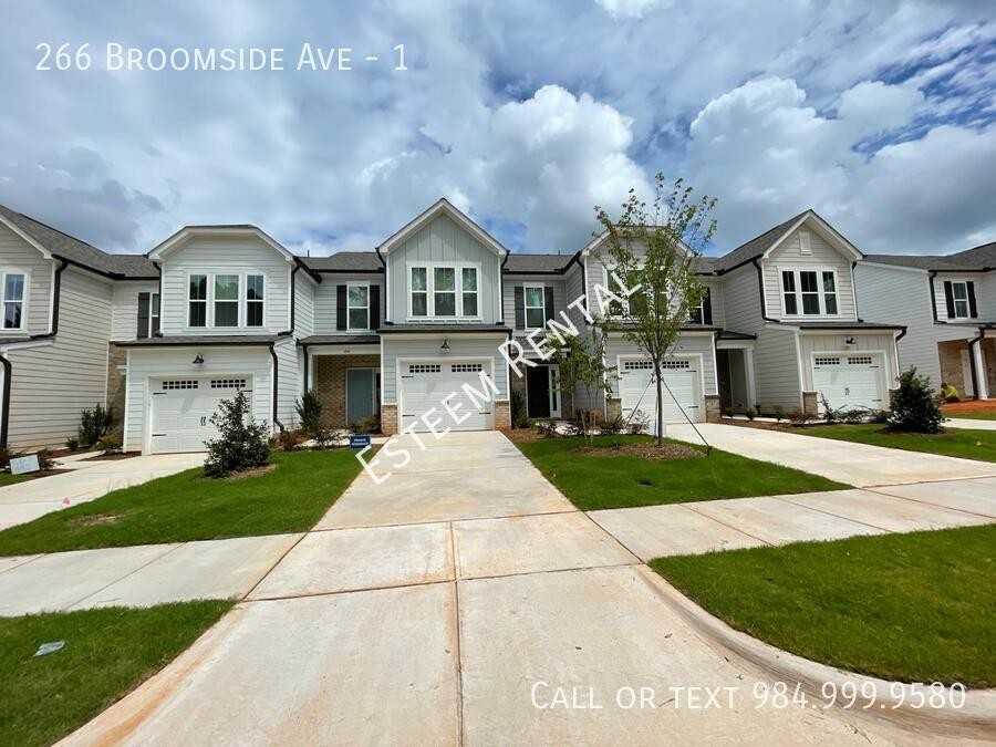 266 Broomside Ave #1 - Photo 2 of 21