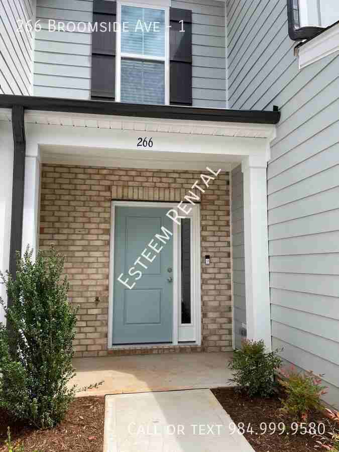 266 Broomside Ave #1 - Photo 3 of 21