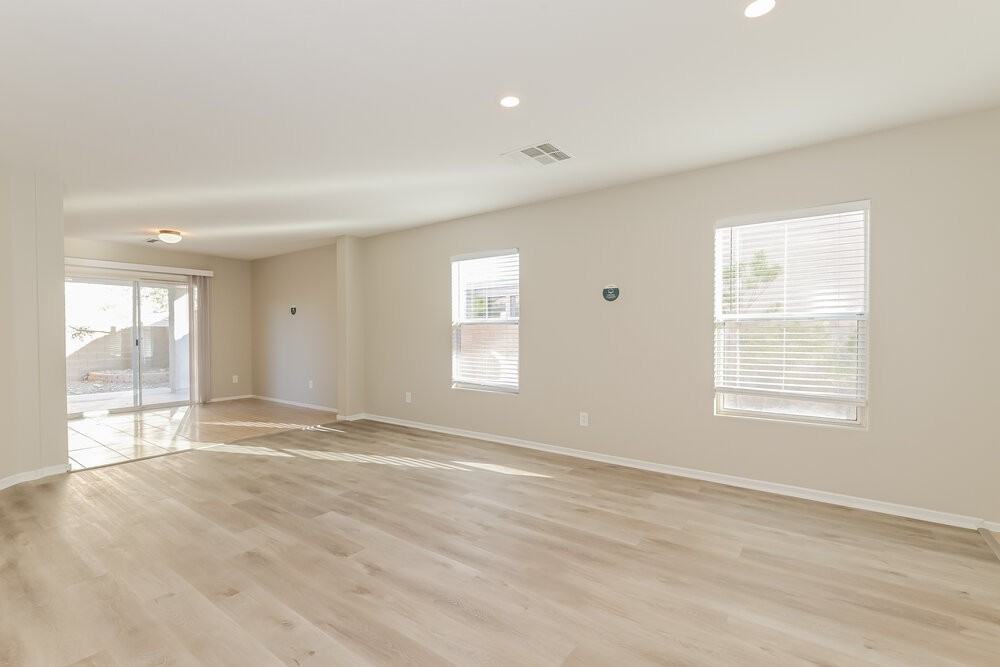 10288 Nolinas St - Photo 6 of 17