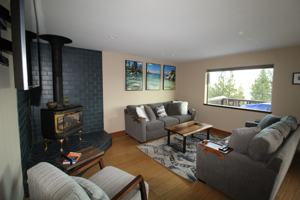 featured image of 807 Jeffrey Ct