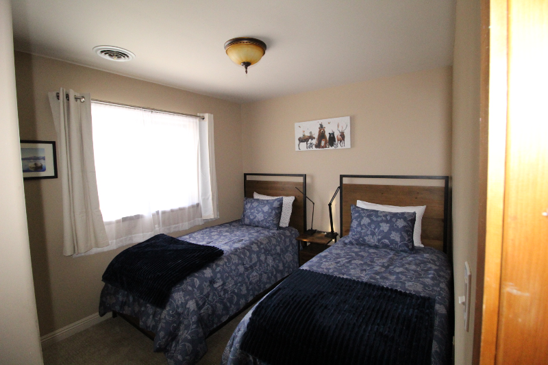 807 Jeffrey Ct - Photo 4 of 28