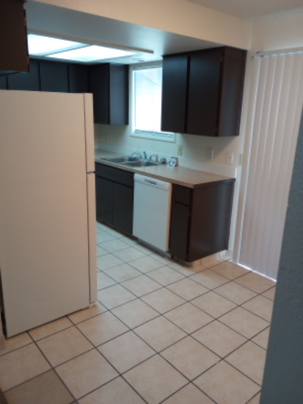 619 N Tweedt St #104 - Photo 4 of 8