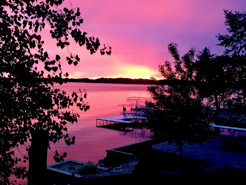 118 Willow Point Dr - Photo 2 of 13