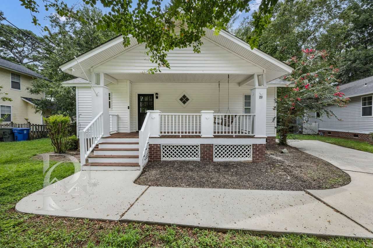 23 Graymont Circle - Photo 2 of 35