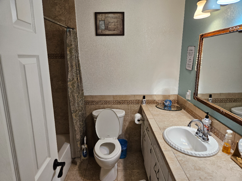 1605 S 12th Ave - Photo 6 of 12