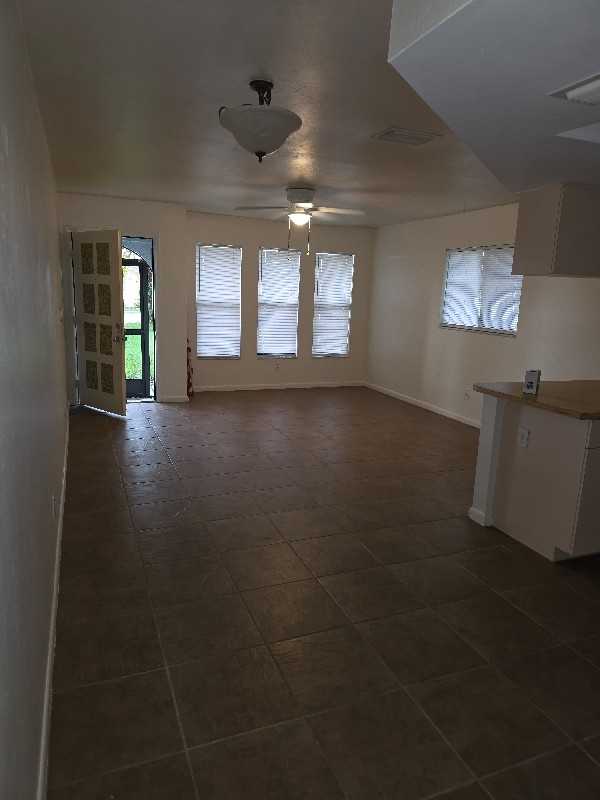 634 Hancock Bridge Pkwy - Photo 2 of 17