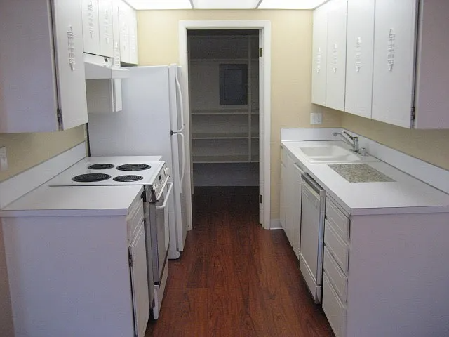 5575 E Evergreen Blvd #4405 - Photo 4 of 21